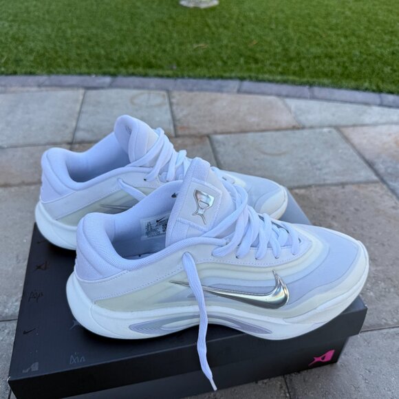 A'ja Wilson Nike a'one Women's 8.5 FREE SHIP - Picture 2 of 3